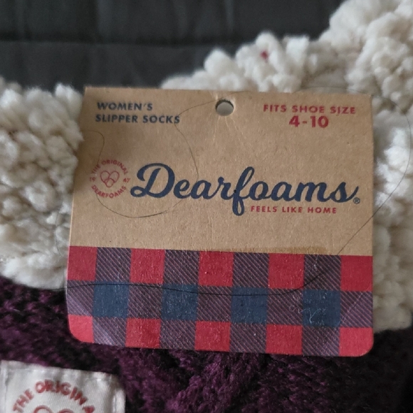 Dearfoams Plum Cable Knit Slipper Socks - Picture 2 of 7
